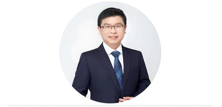 刘竹节 世峰矿业集团总参谋，安徽经济报首席财税智库专家、安徽大学会计专业硕士校外导师、太平人寿（安徽）家族办公室首席财税规划师、护万企共享 CFO 创始人，中科大先进技术研究院、国际金融学院、中科院合肥创新院多家总裁班顶层架构设计培训师.jpg