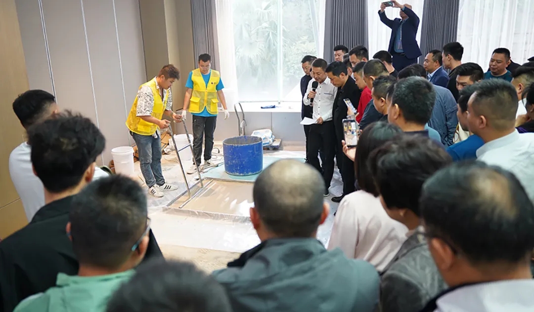 【绿色地坪 碳索未来】流邦自流平（重庆）家装地面找平专场交流会