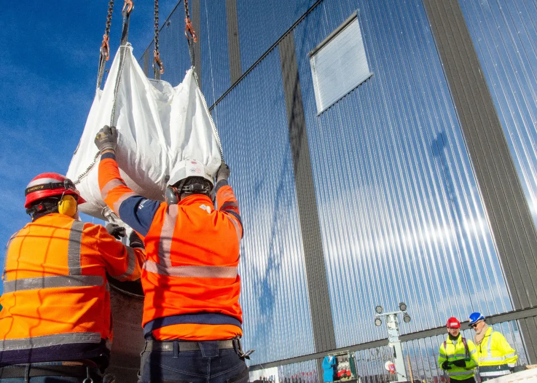 ITER首创“高氢低密”屏蔽砂浆，为聚变核心电子设备穿上“防辐射甲”​